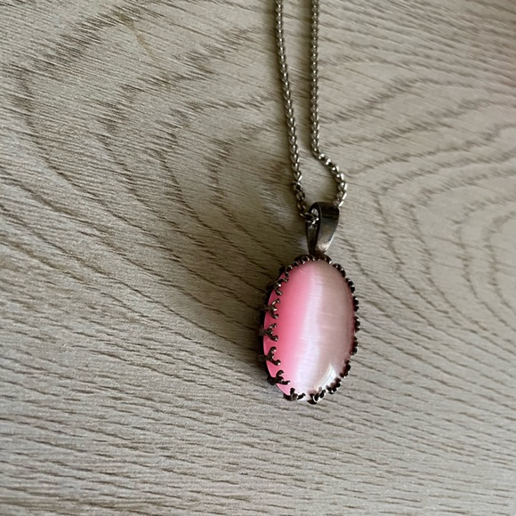 • Cats Eye Necklace • - Picture 3 of 9